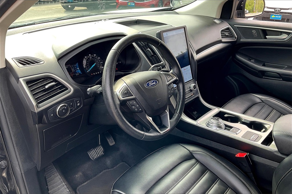 2022 Ford Edge SEL - Photo 8