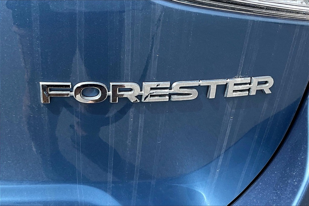 2021 Subaru Forester Base - Photo 28