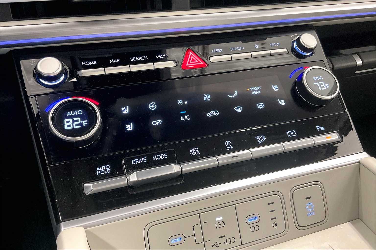 2024 Hyundai Santa Fe Limited - Photo 26