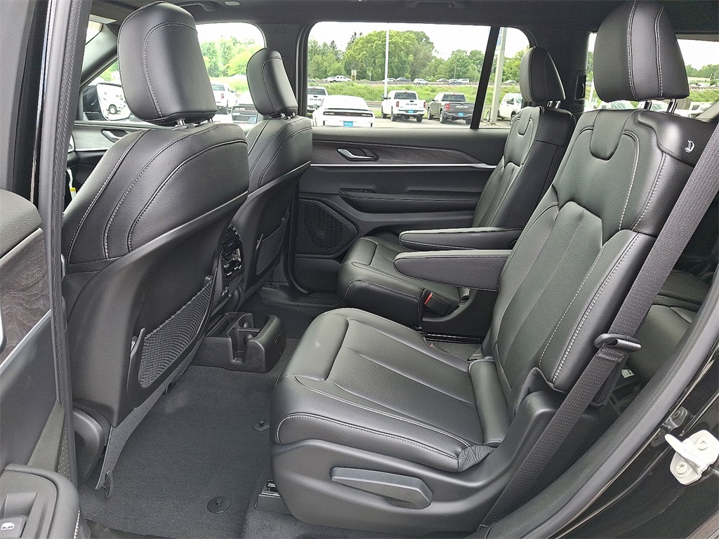 2025 Jeep Grand Cherokee L Limited - Photo 6