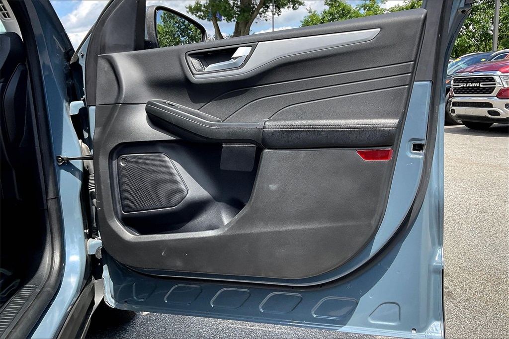 2023 Ford Escape Platinum - Photo 11