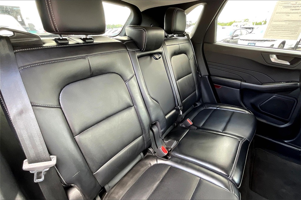 2023 Ford Escape Platinum - Photo 15