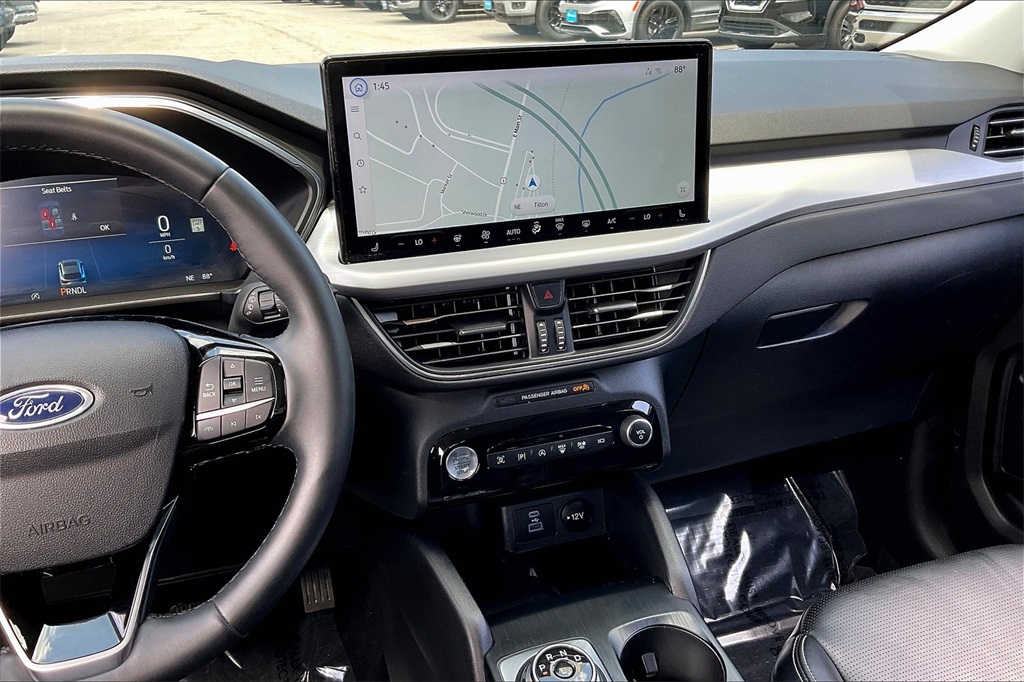 2023 Ford Escape Platinum - Photo 17
