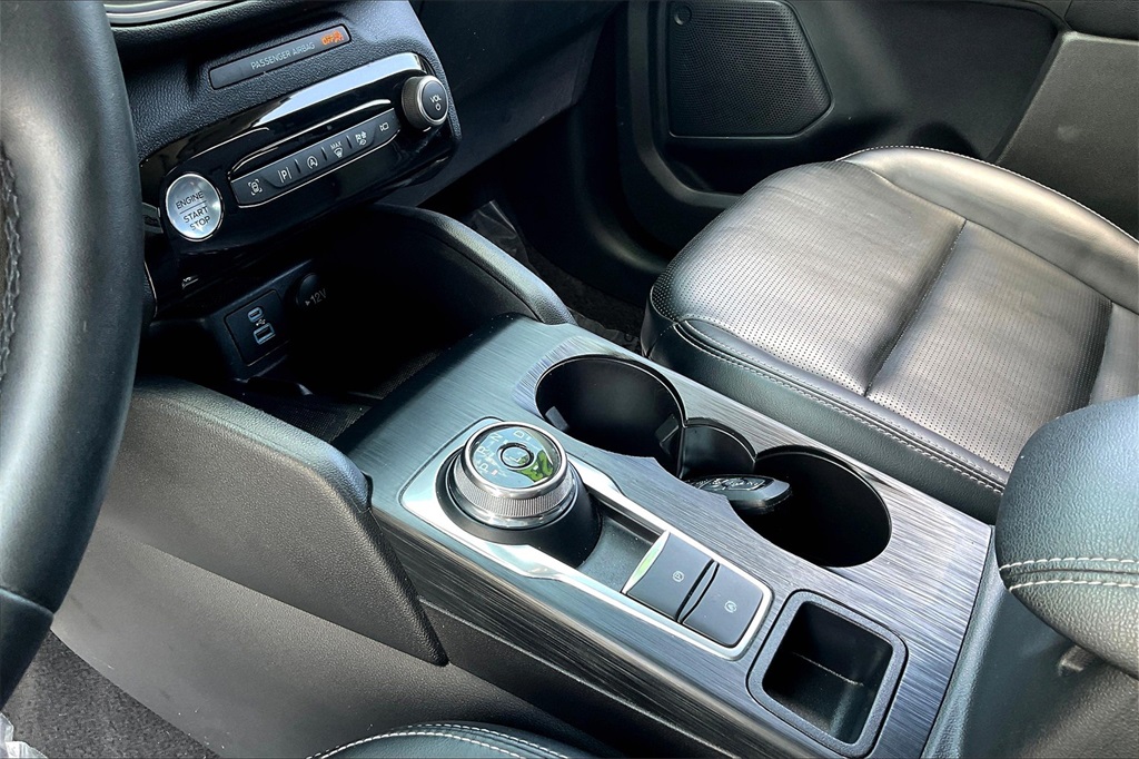 2023 Ford Escape Platinum - Photo 19