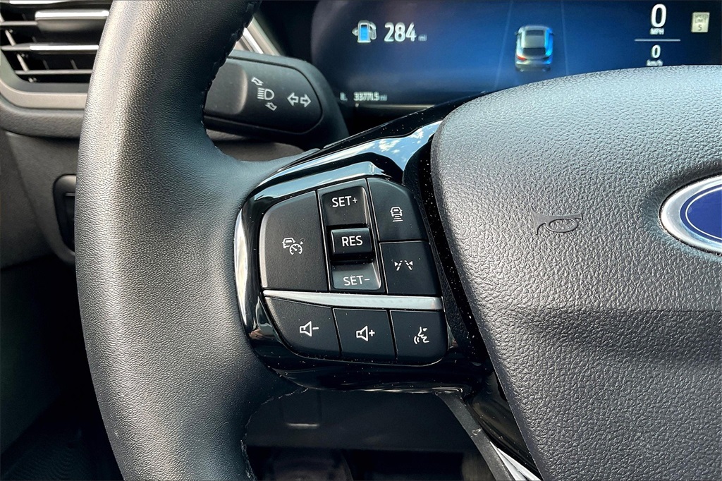 2023 Ford Escape Platinum - Photo 22