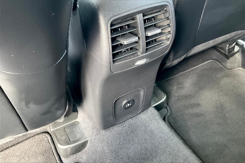 2023 Ford Escape Platinum - Photo 26