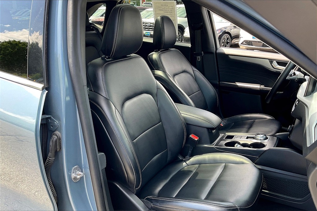 2023 Ford Escape Platinum - Photo 10