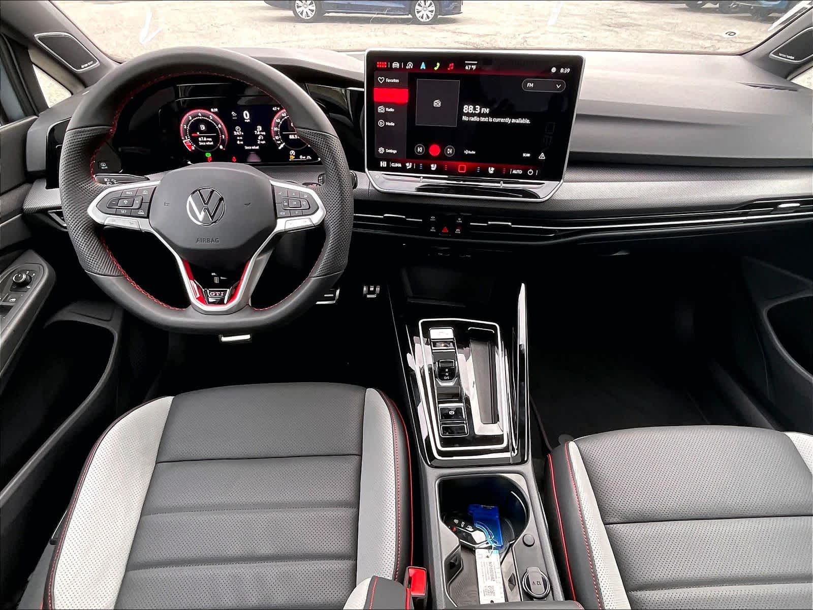 2026 Volkswagen Golf GTI SE - Photo 12