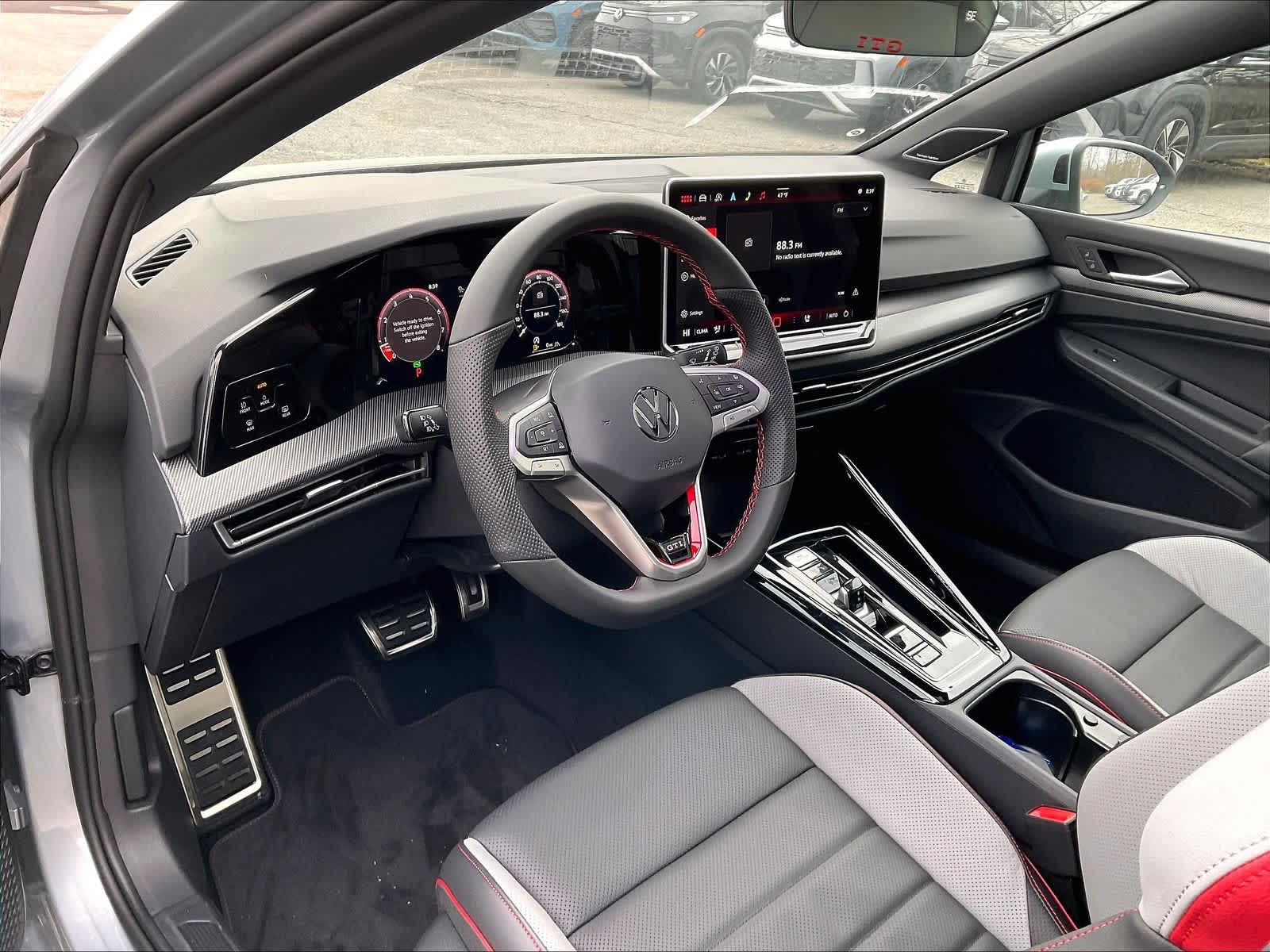 2026 Volkswagen Golf GTI SE - Photo 9