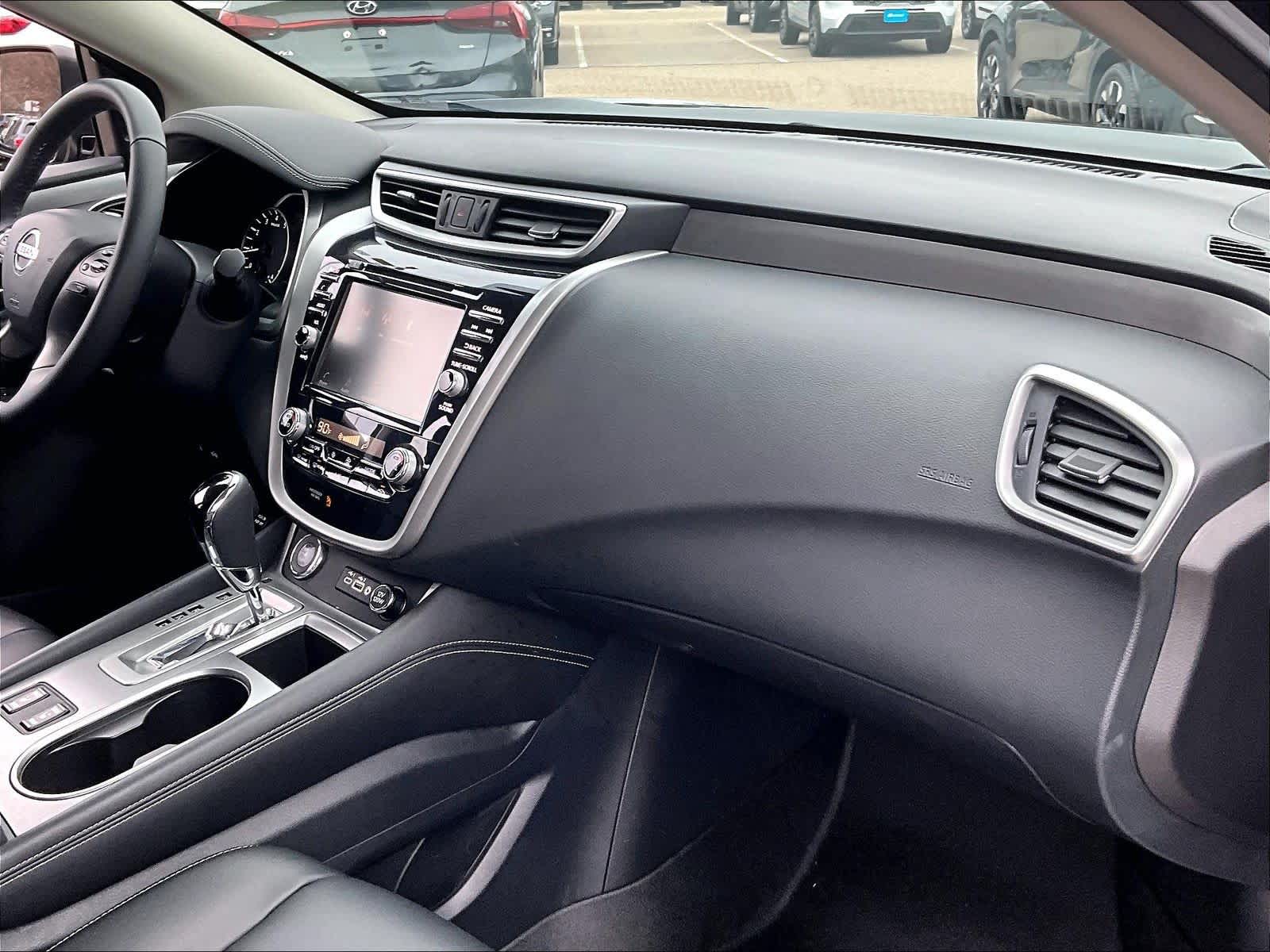 2021 Nissan Murano SV - Photo 14