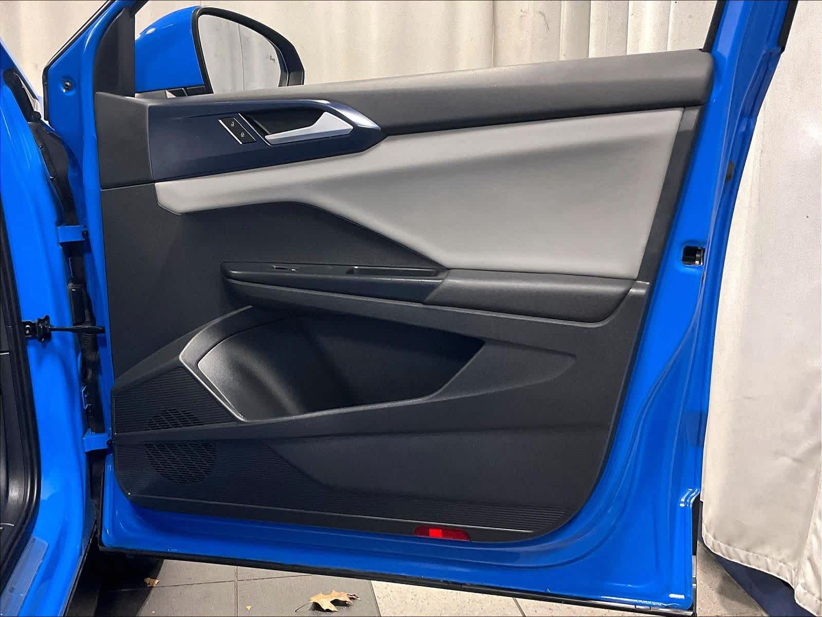 2022 Volkswagen Taos SE - Photo 12