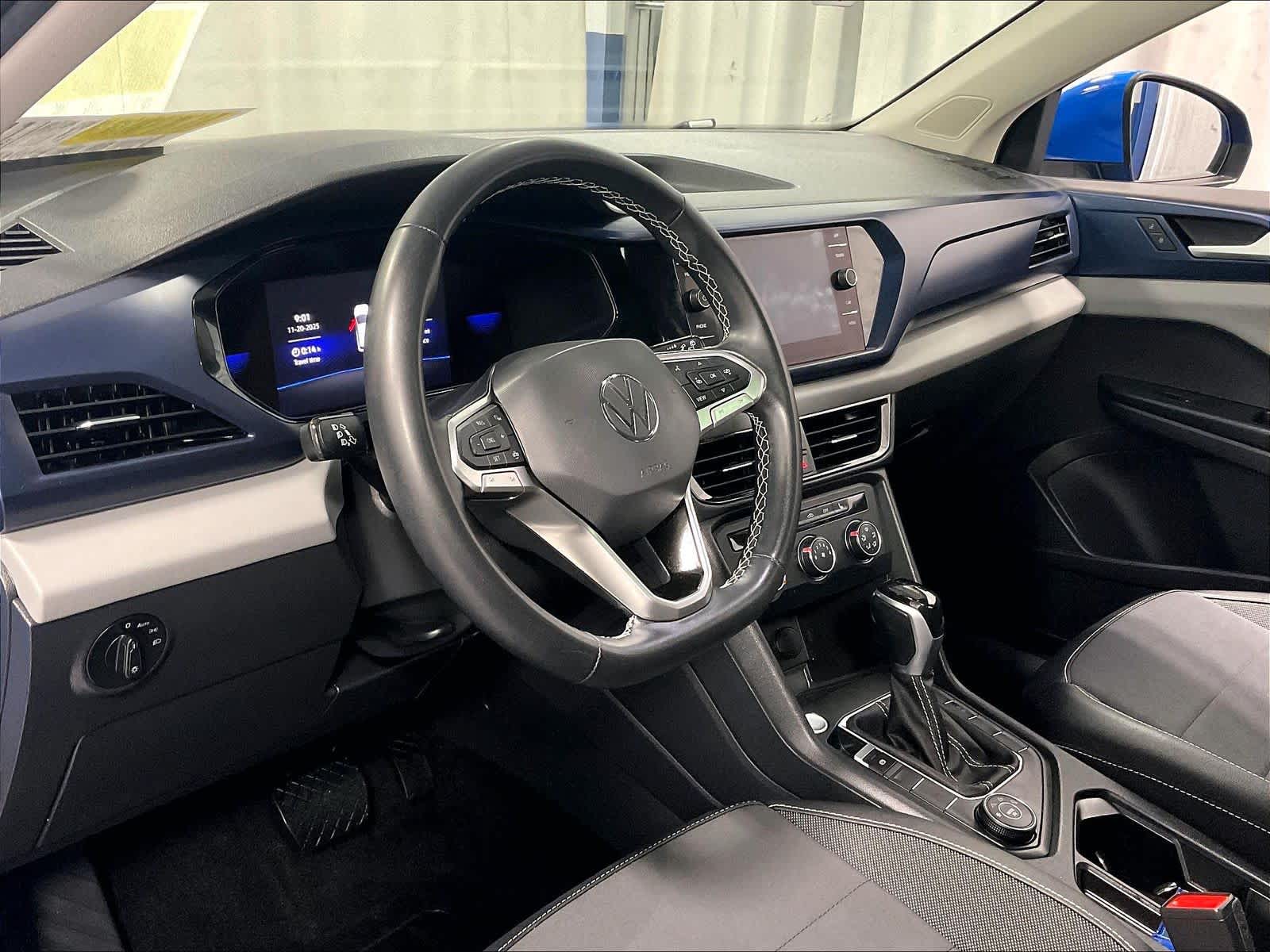 2022 Volkswagen Taos SE - Photo 8