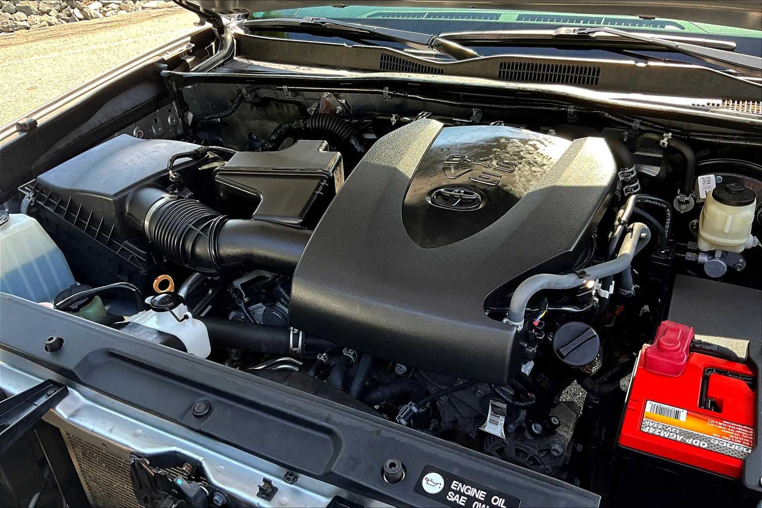 2018 Toyota Tacoma SR5 - Photo 36
