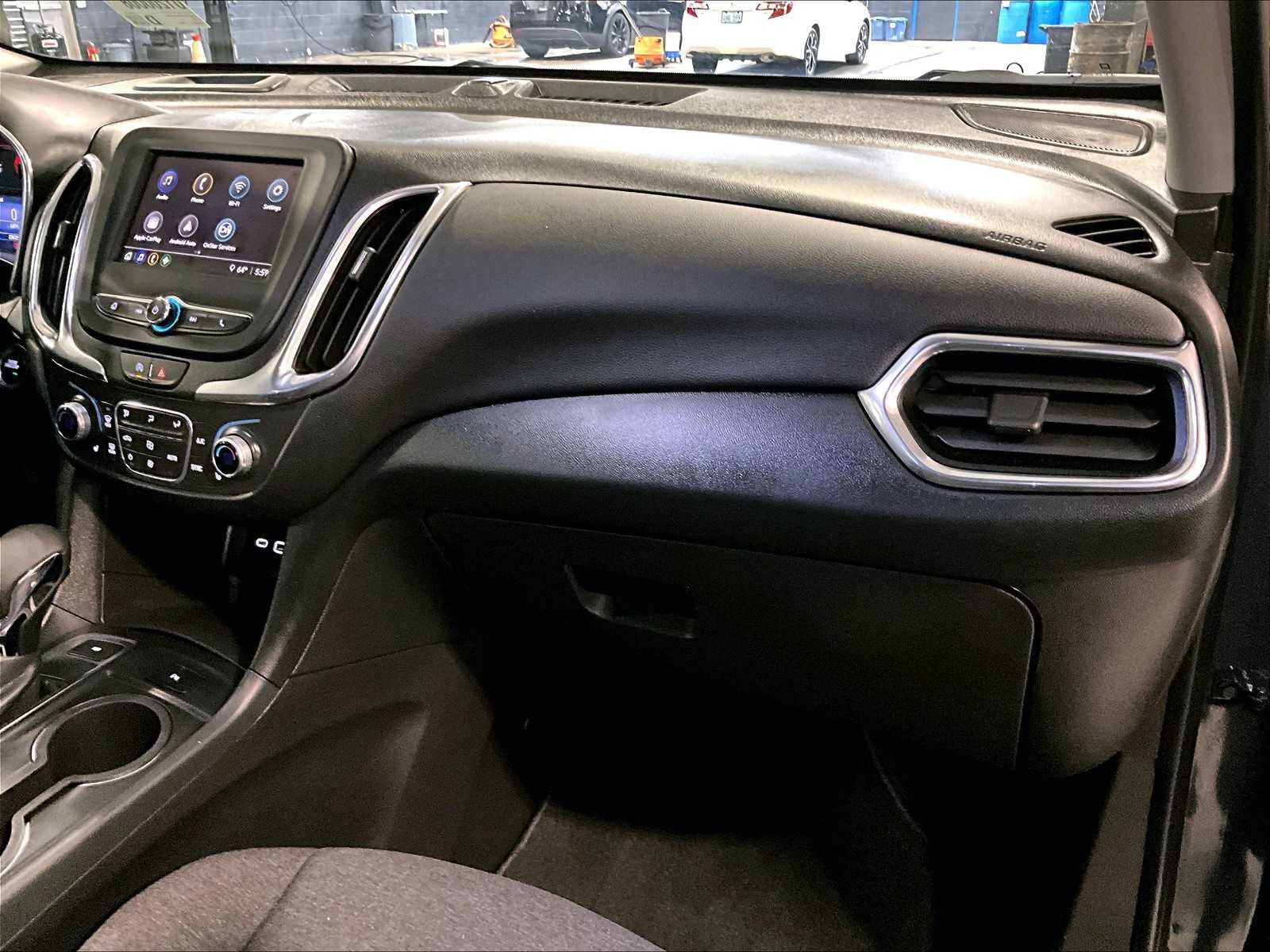 2022 Chevrolet Equinox LT - Photo 13