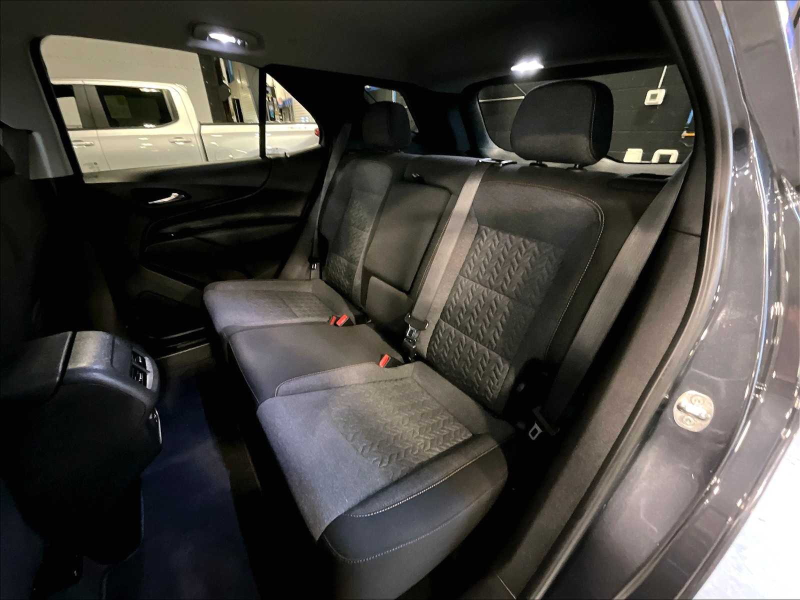 2022 Chevrolet Equinox LT - Photo 15