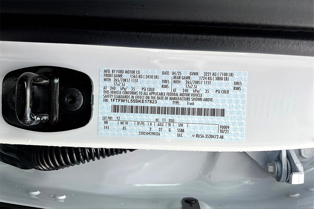 2025 Ford F-150 XL - Photo 11