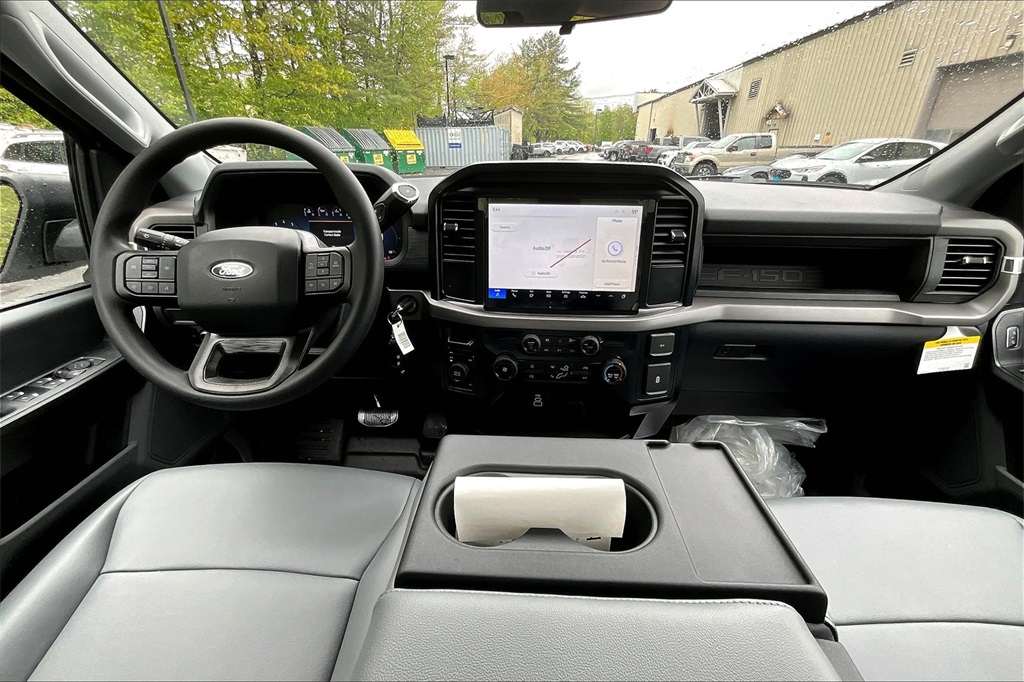 2025 Ford F-150 XL - Photo 6