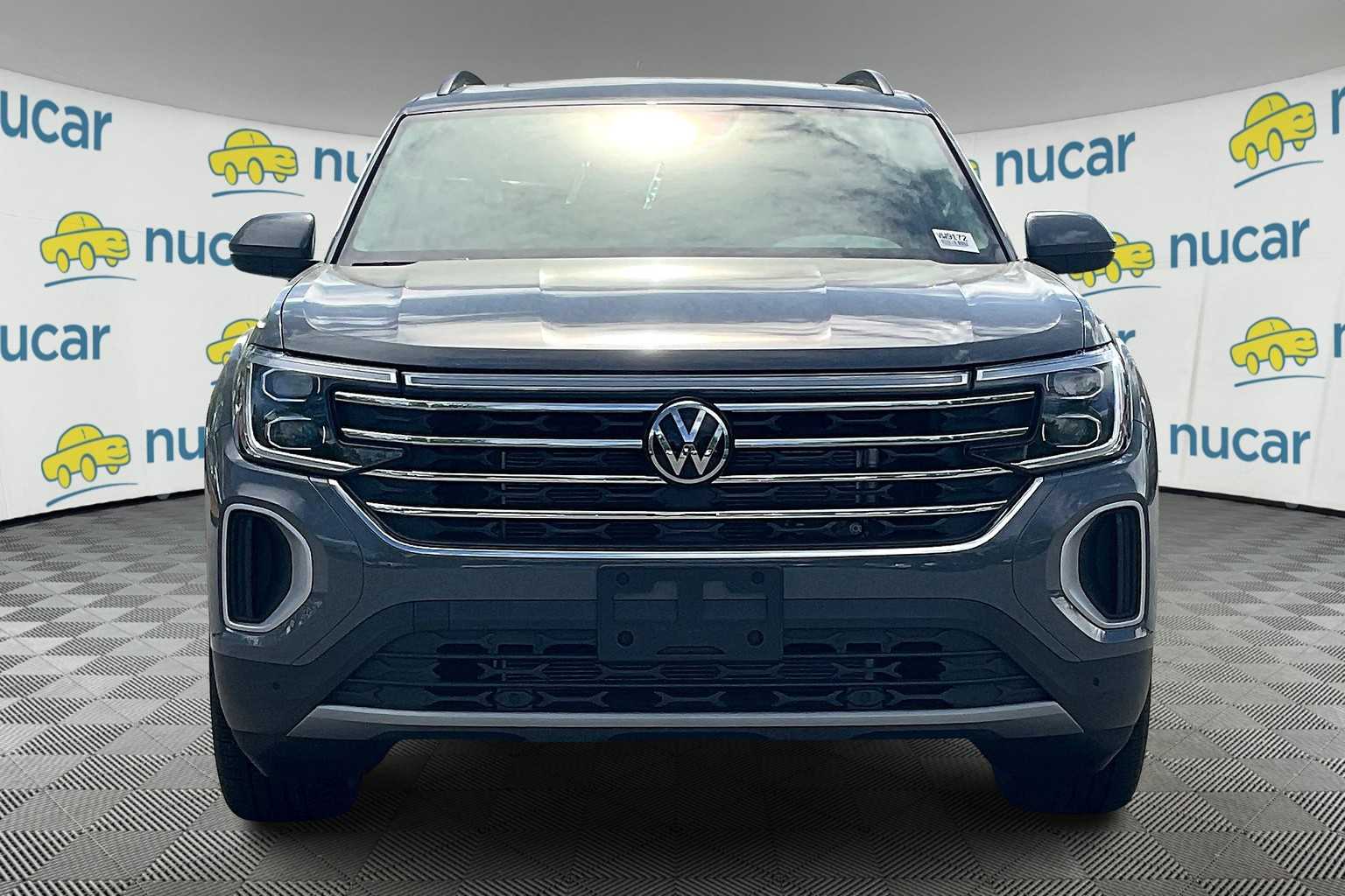 2025 Volkswagen Atlas 2.0T SE w/Technology - Photo 3