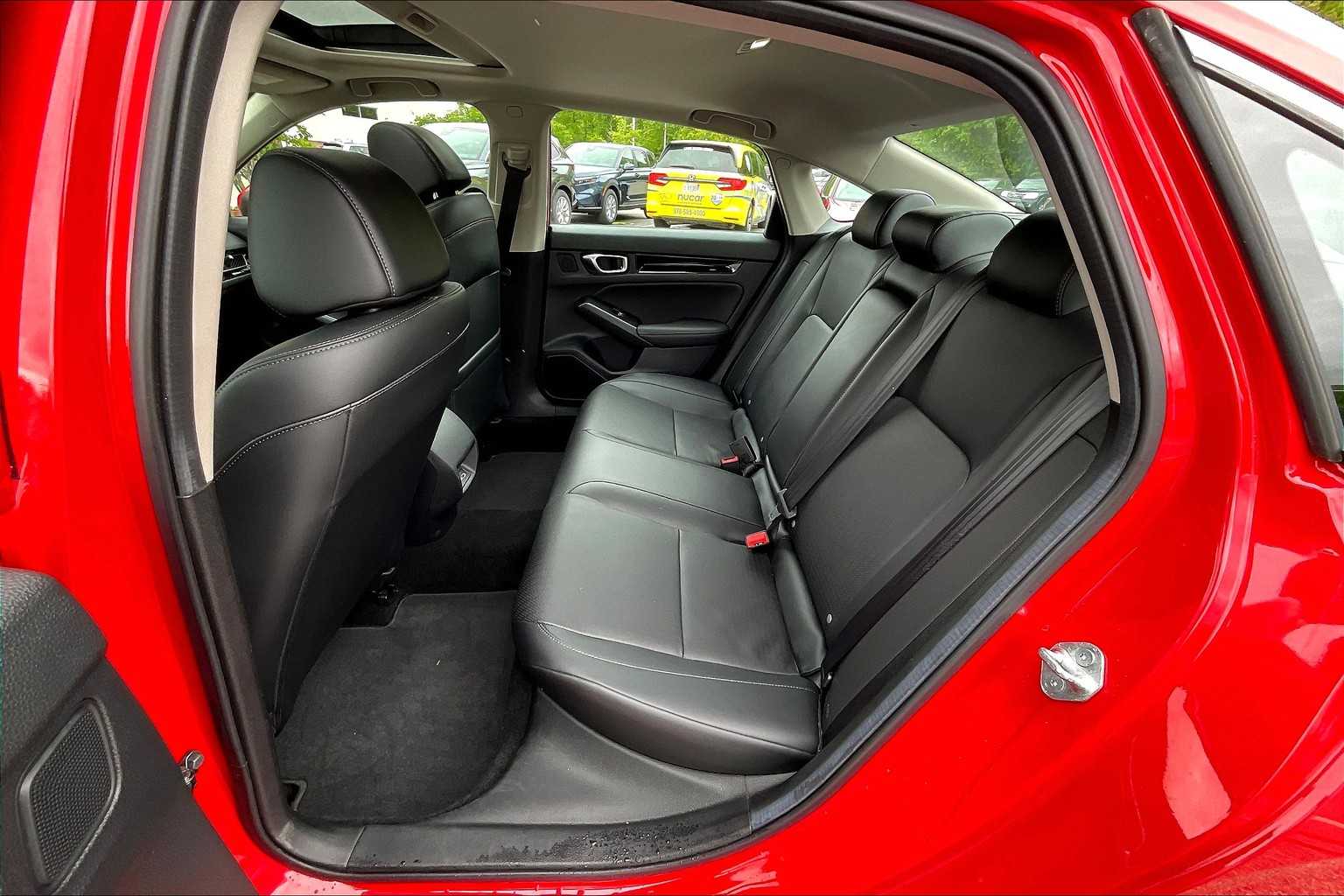 2024 Honda Civic Touring - Photo 15