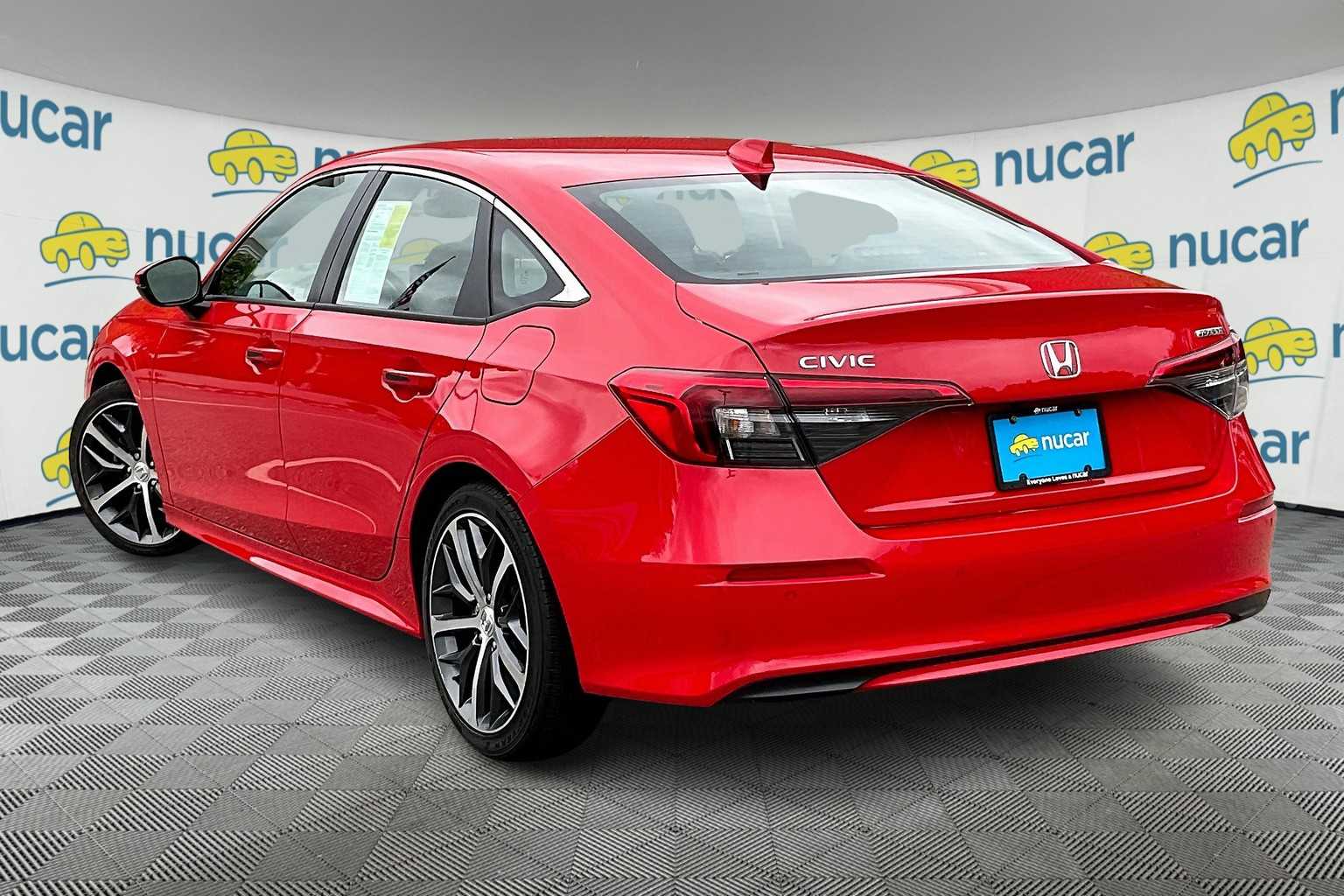 2024 Honda Civic Touring - Photo 4