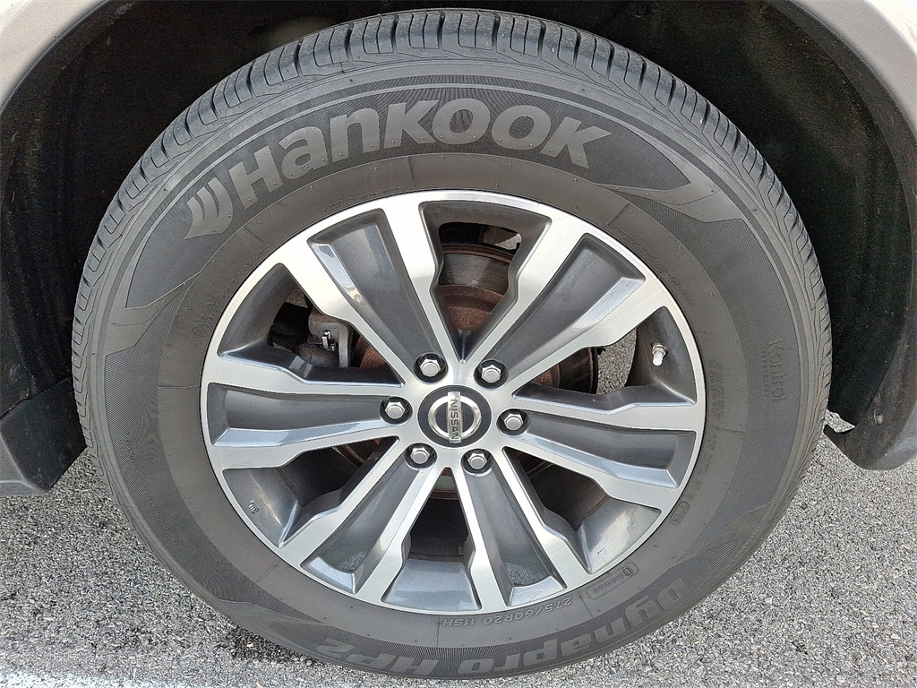 2020 Nissan Armada SL - Photo 8