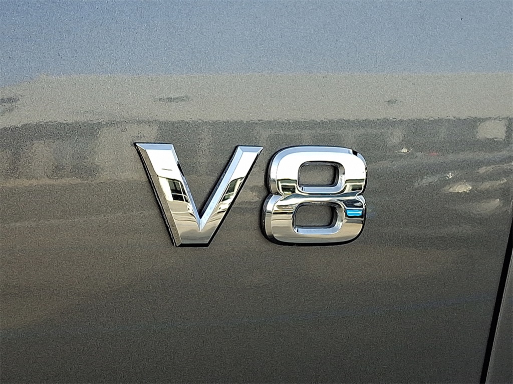 2020 Nissan Armada SL - Photo 9