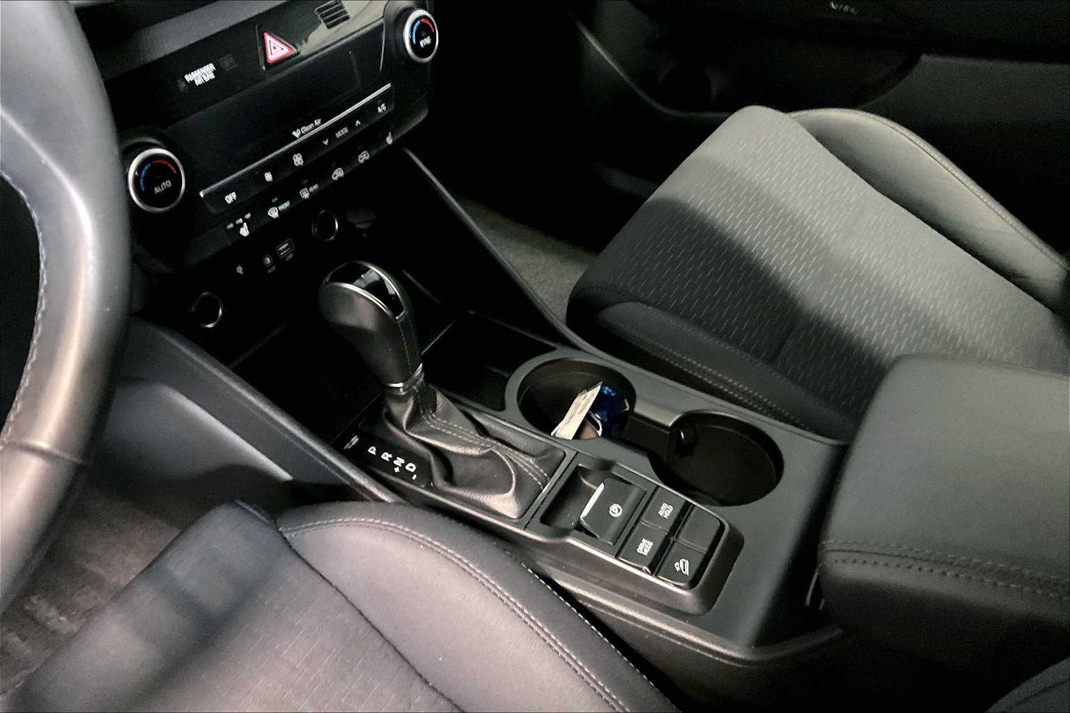 2020 Hyundai Tucson Sport - Photo 20
