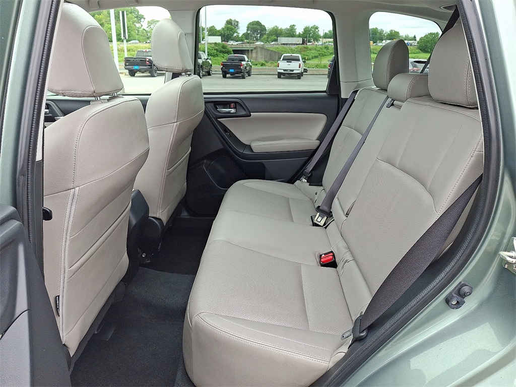 2018 Subaru Forester 2.5i Limited - Photo 11