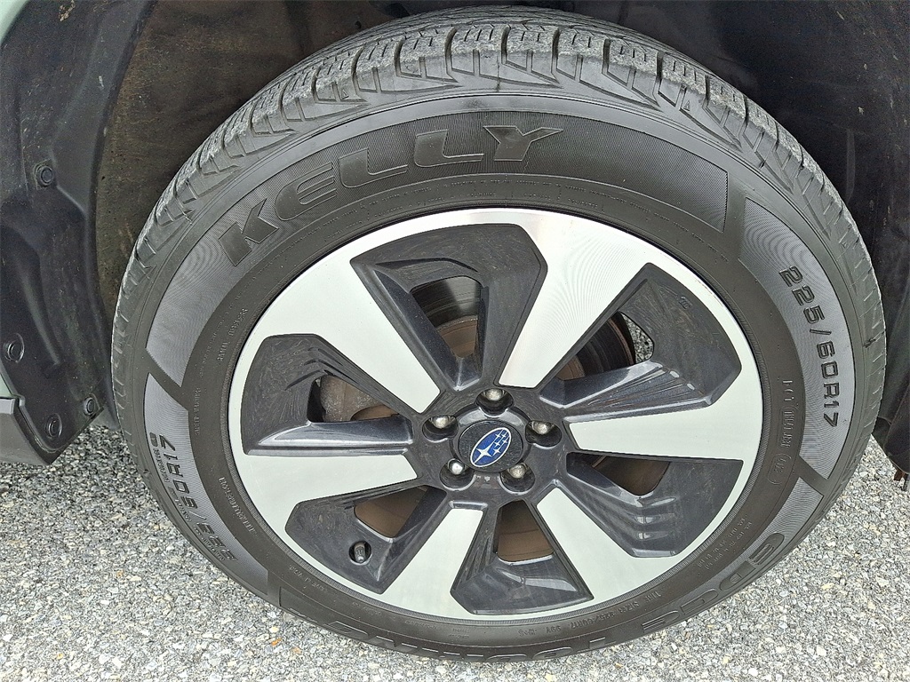 2018 Subaru Forester 2.5i Limited - Photo 9