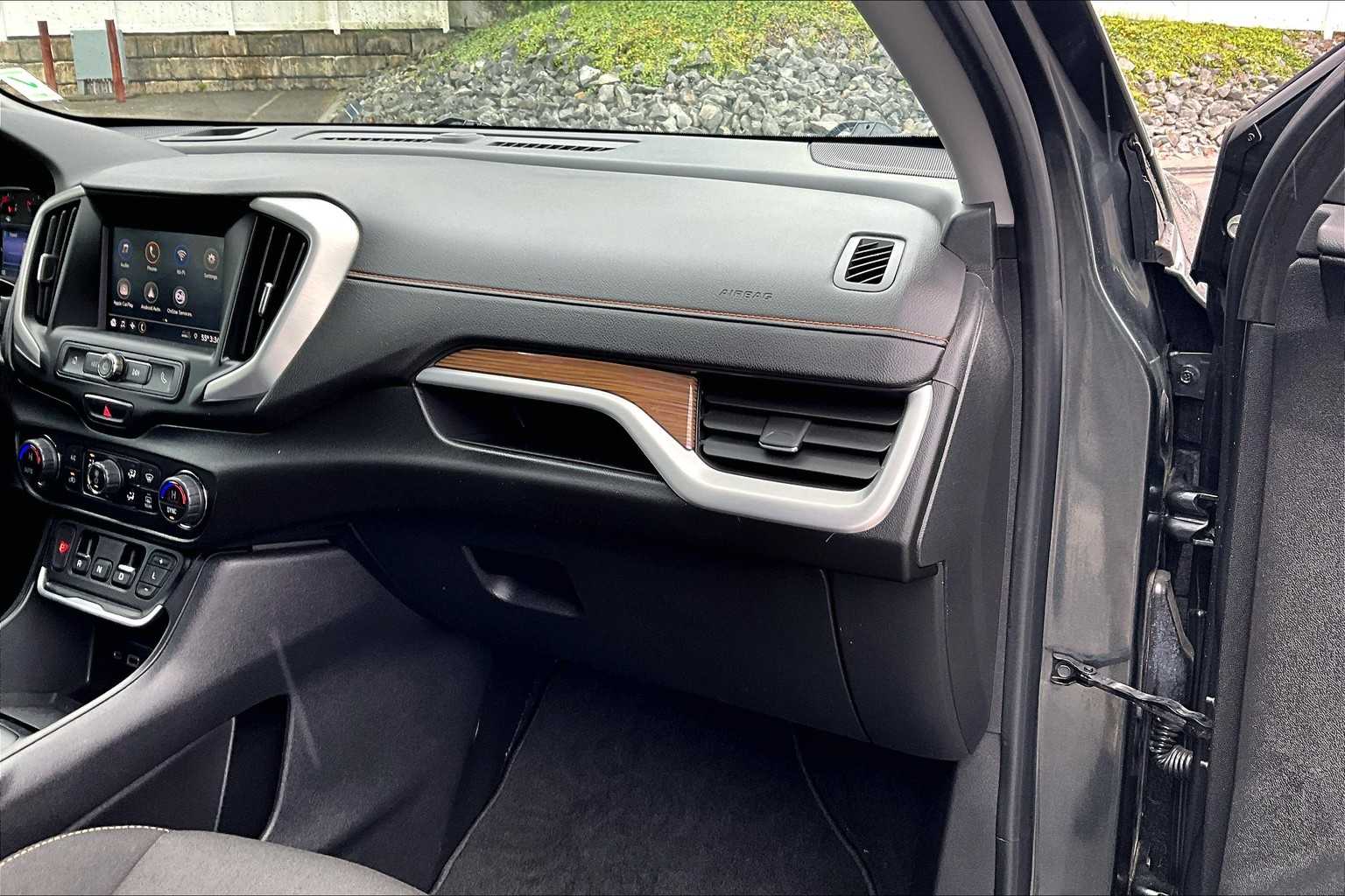 2020 GMC Terrain SLE - Photo 13