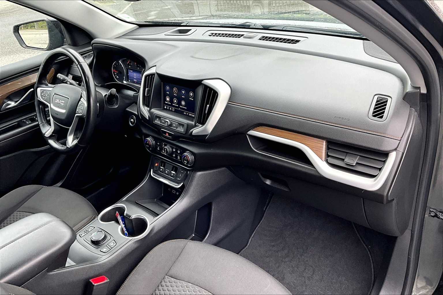 2020 GMC Terrain SLE - Photo 14