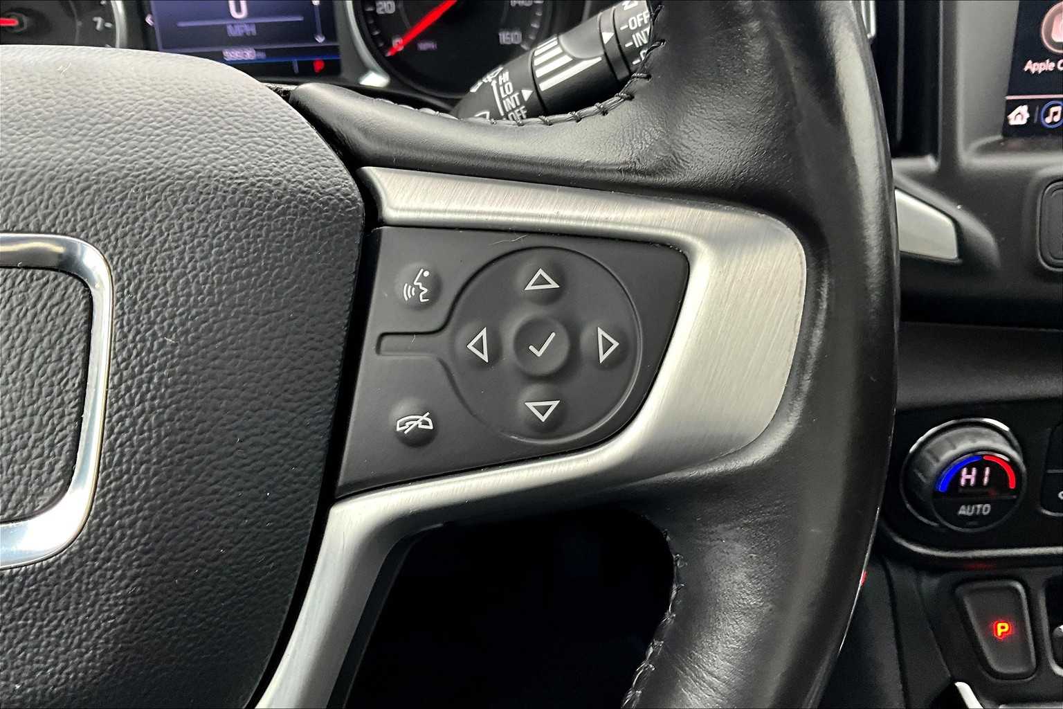 2020 GMC Terrain SLE - Photo 24