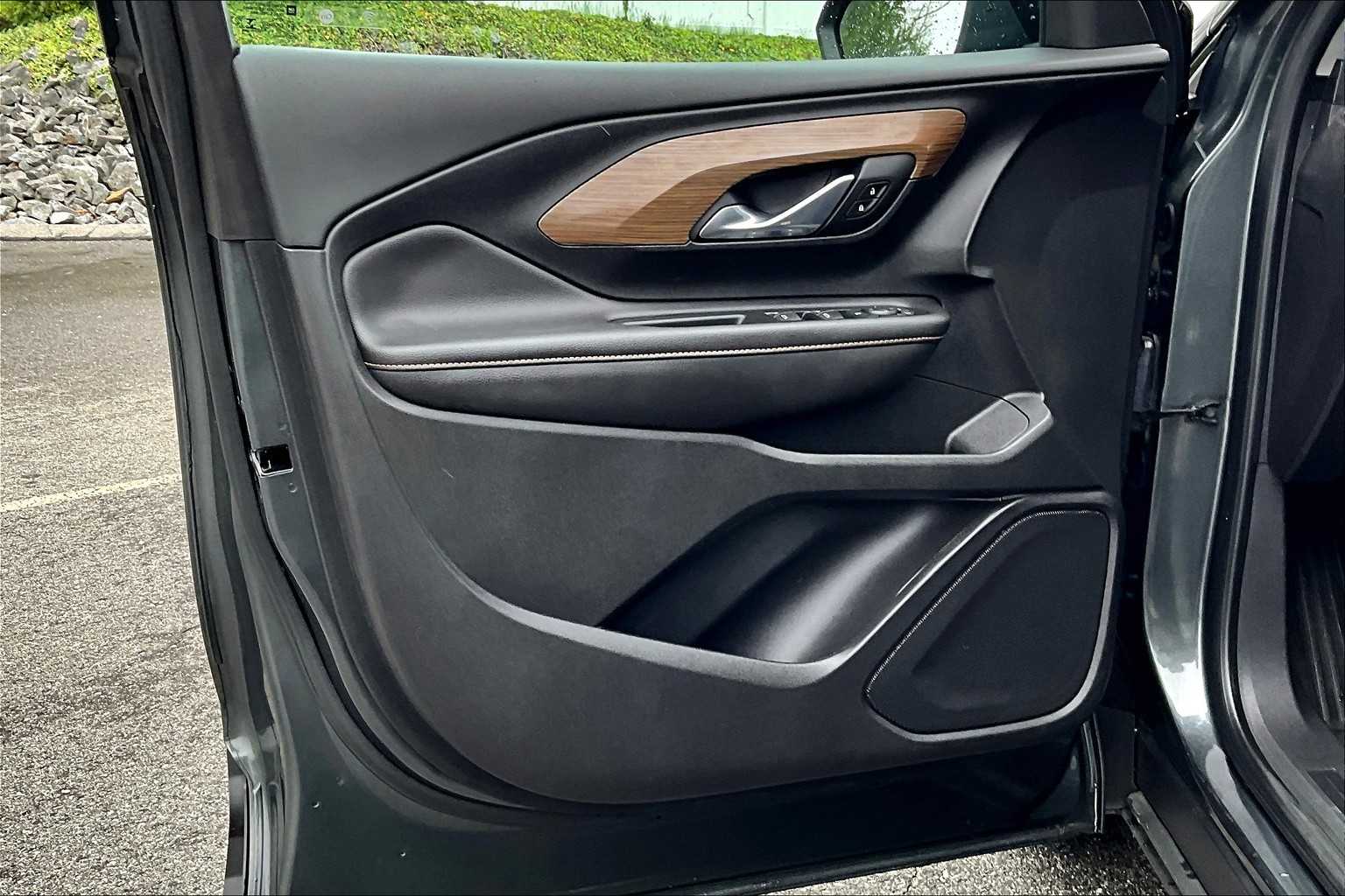 2020 GMC Terrain SLE - Photo 9
