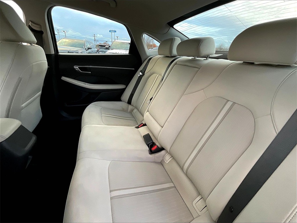 2023 Hyundai Sonata SEL - Photo 14