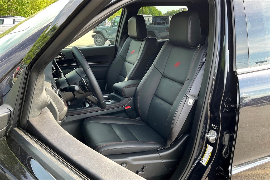 2025 Dodge Durango R/T Plus - Photo 11