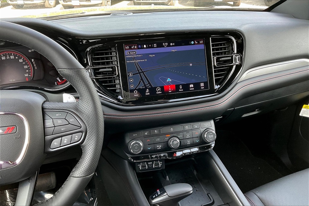 2025 Dodge Durango R/T Plus - Photo 13