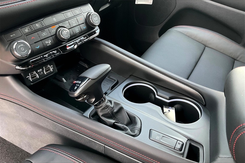 2025 Dodge Durango R/T Plus - Photo 14