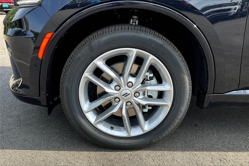 2025 Dodge Durango R/T Plus - Photo 8