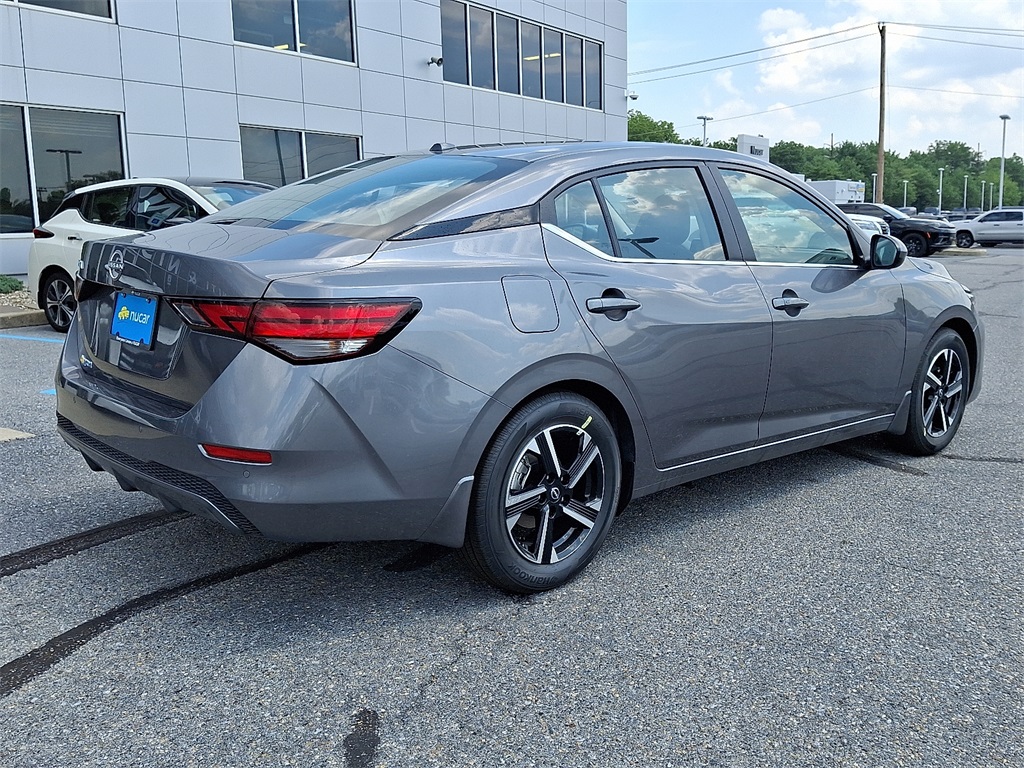 2025 Nissan Sentra SV - Photo 4
