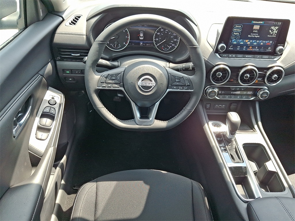 2025 Nissan Sentra SV - Photo 7