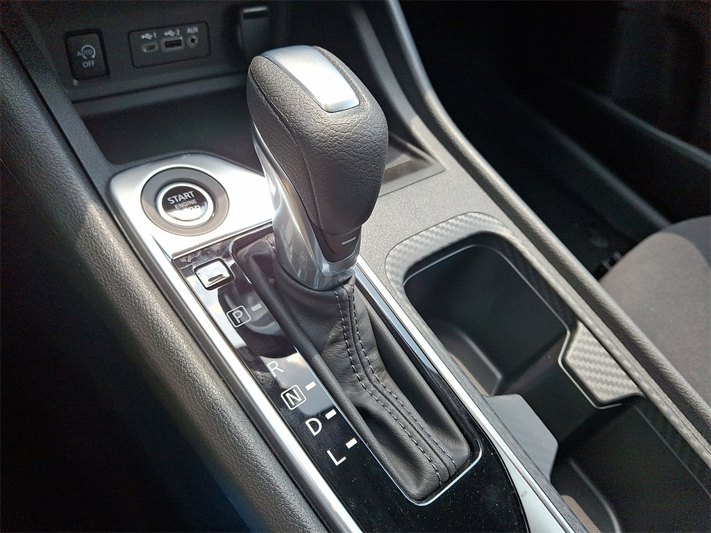 2025 Nissan Sentra SV - Photo 10