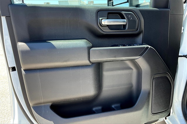2025 Chevrolet Silverado 3500HD Work Truck - Photo 9