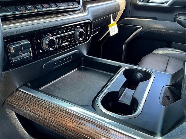 2024 Chevrolet Silverado 2500HD LT - Photo 19