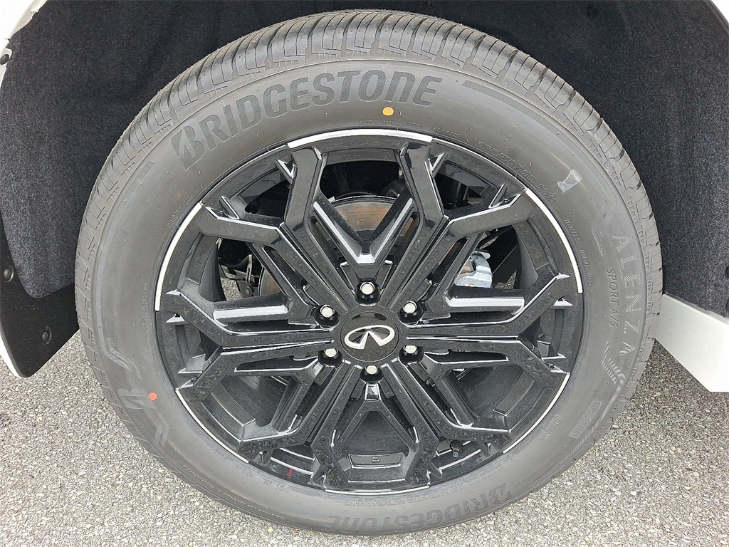 2026 INFINITI QX80 SPORT - Photo 5