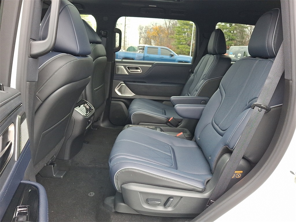 2026 INFINITI QX80 SPORT - Photo 6