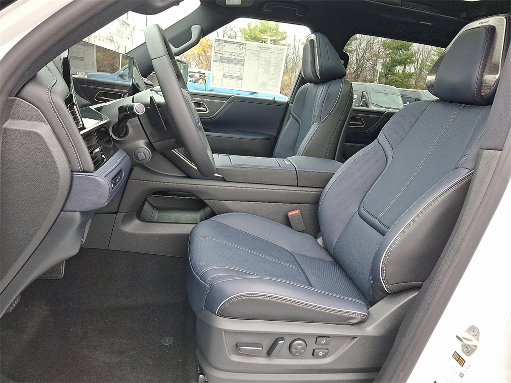 2026 INFINITI QX80 SPORT - Photo 10