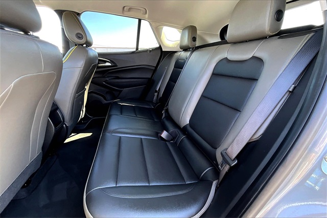 2025 Chevrolet Trax ACTIV - Photo 14