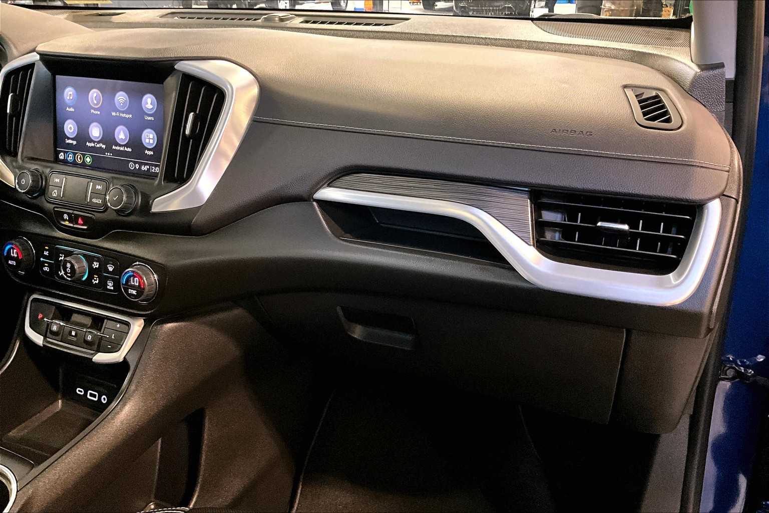2022 GMC Terrain SLT - Photo 13