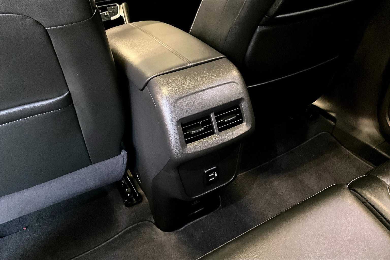 2022 GMC Terrain SLT - Photo 29