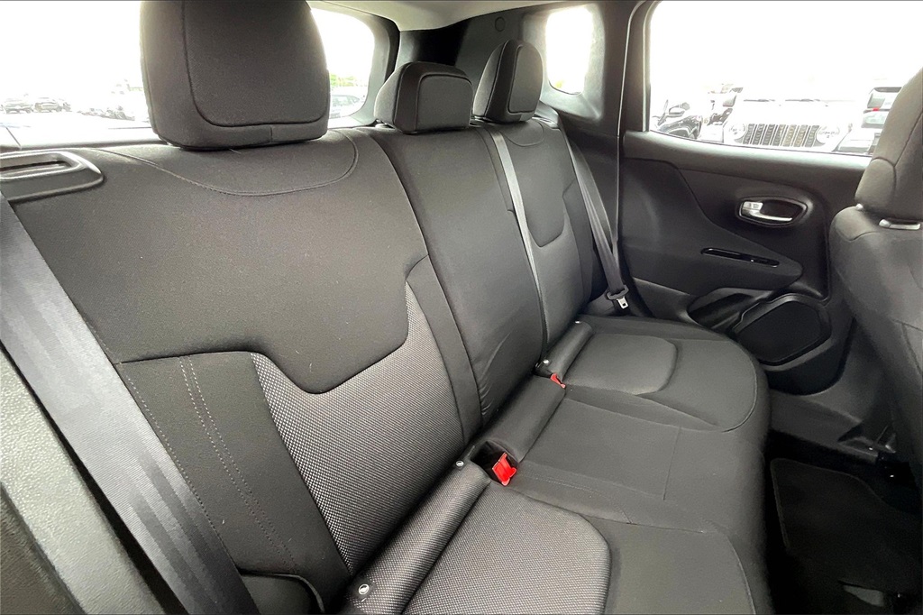 2020 Jeep Renegade Sport - Photo 15